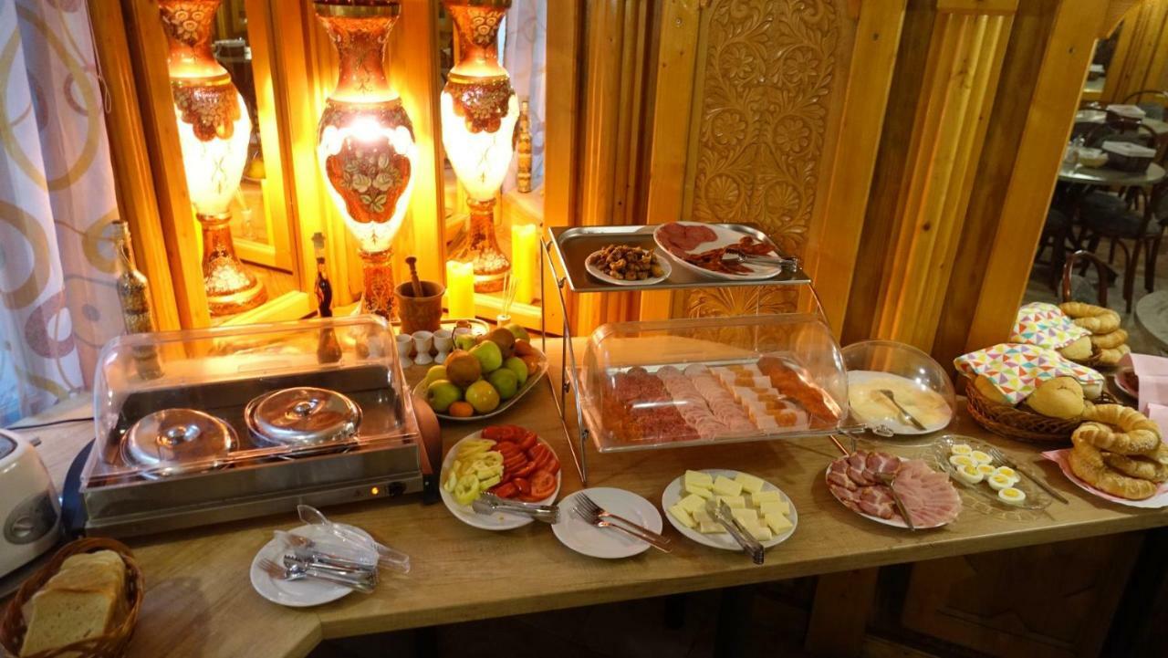 Feszek Fogado - Pension Nest Mosonmagyaróvár エクステリア 写真